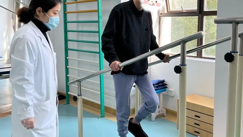 成都陪护服务公司代理政策：揭秘养老陪护服务背后的真相